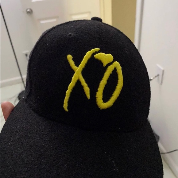Weeknd Merch - Picture 7 of 16